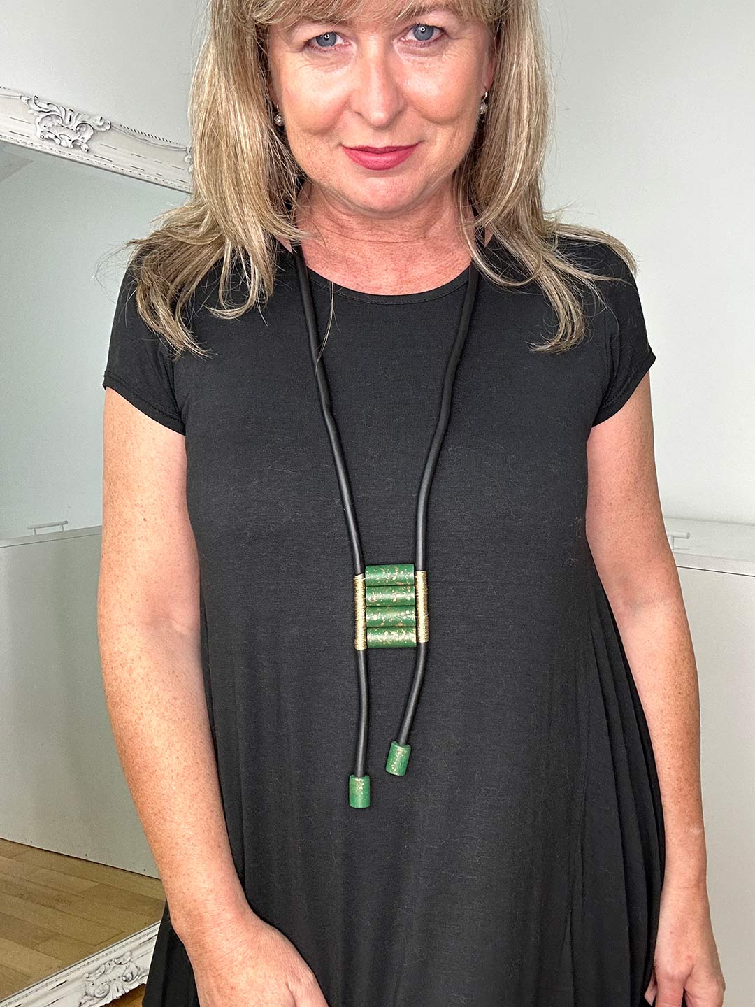 Burah Necklace - The Try On