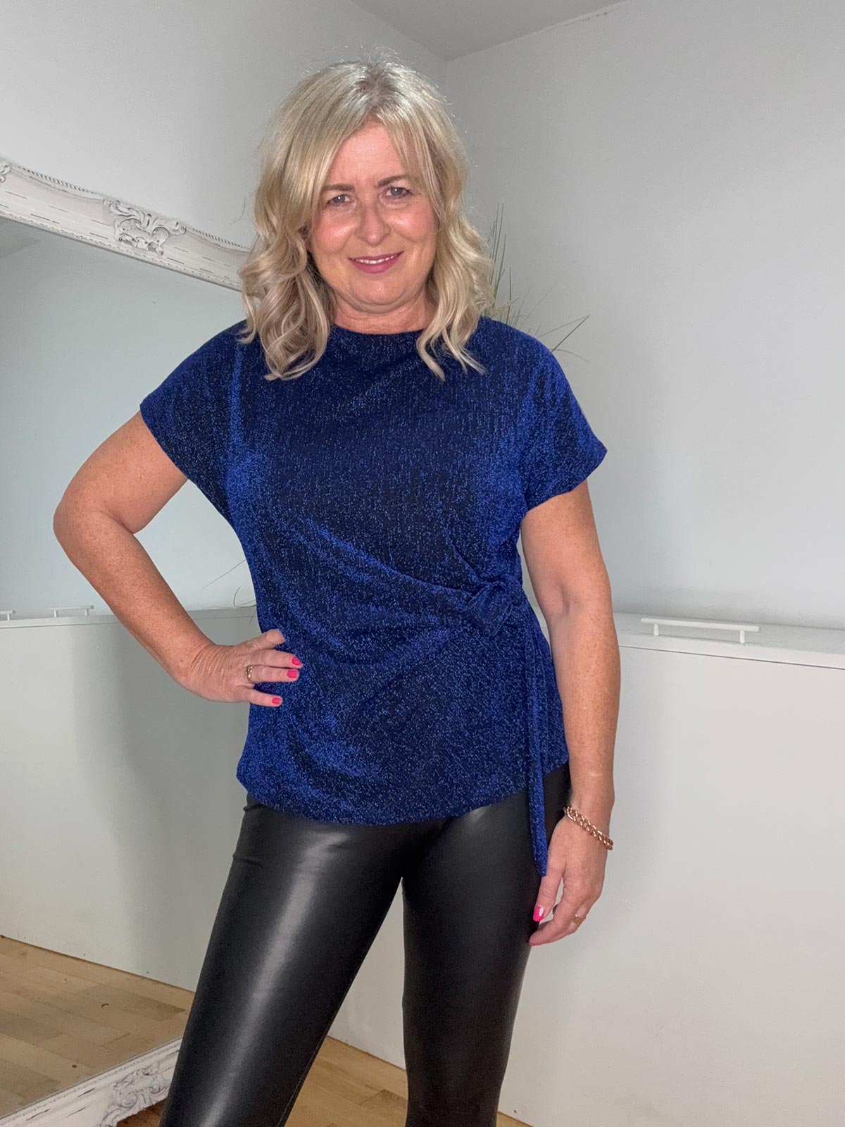Sally Top
