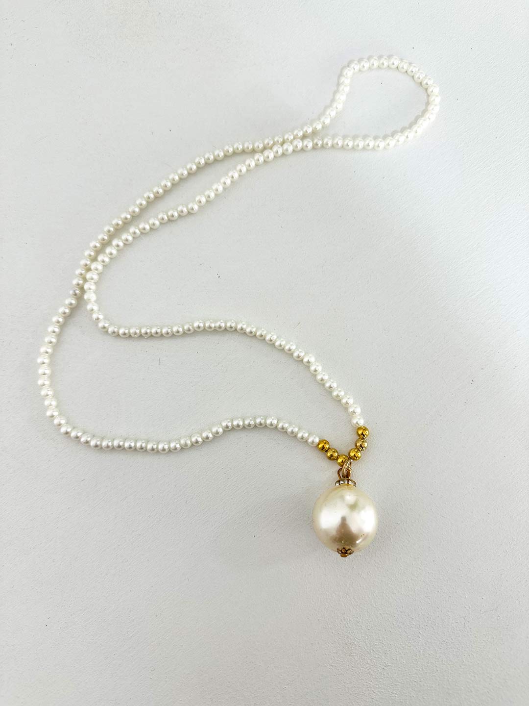 Polly Necklace - The Try On